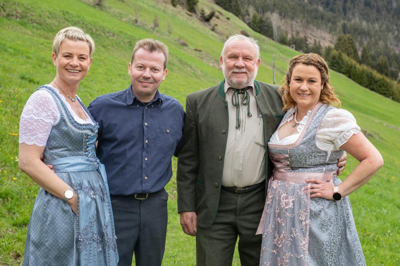 Gasthof Jagawirt Sankt Jakob in Defereggen Exteriör bild